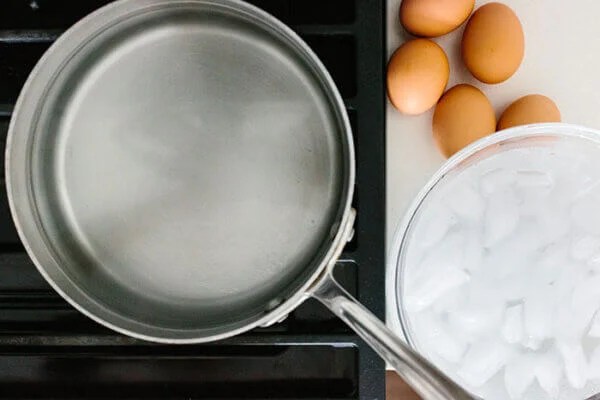 Prepping water for hard boiled eggs